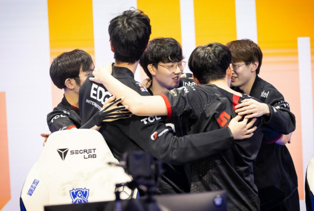 对于雄鹿而 对于雄鹿而